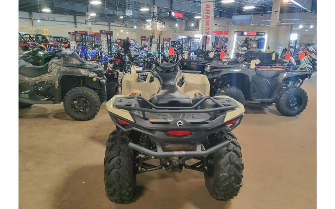 2023 Can-Am OUTLANDER PRO XU HD7