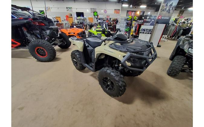 2023 Can-Am OUTLANDER PRO XU HD7