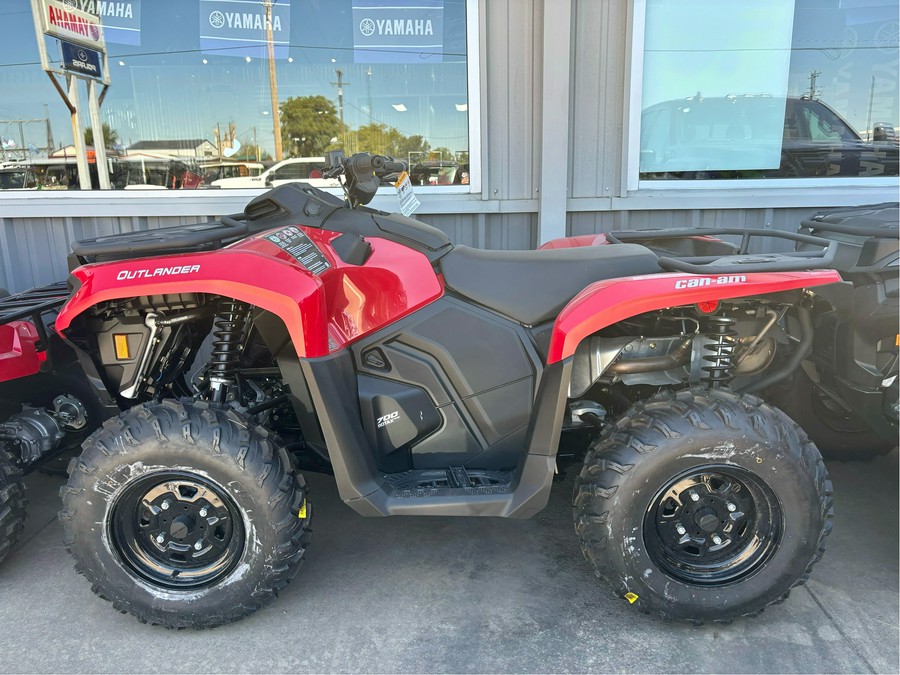 2024 Can-Am™ Outlander™ 700