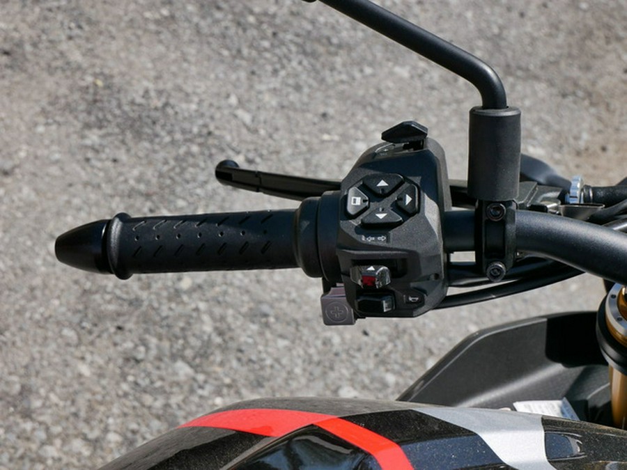 2026 Aprilia Tuono V4 Factory