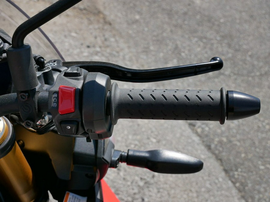 2026 Aprilia Tuono V4 Factory