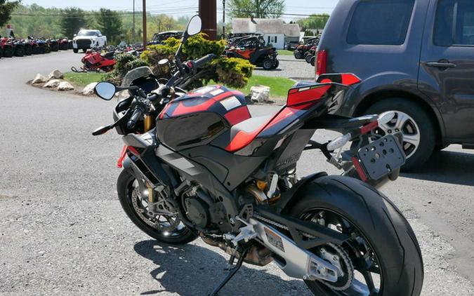 2026 Aprilia Tuono V4 Factory