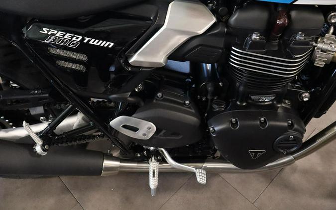 2026 Triumph Speed Twin 900 Pure White/Maui Blue/Tangerine Orange