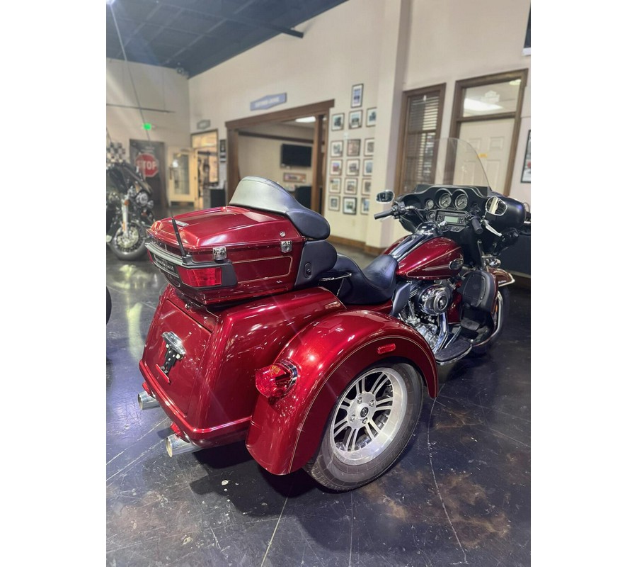2010 Harley-Davidson® Tri Glide® Ultra Classic®