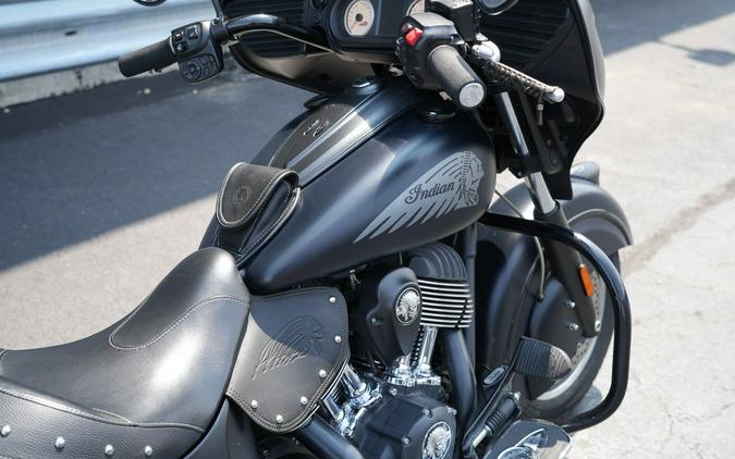 2017 Indian Motorcycle Chieftain Dark Horse Thunder Black Smoke
