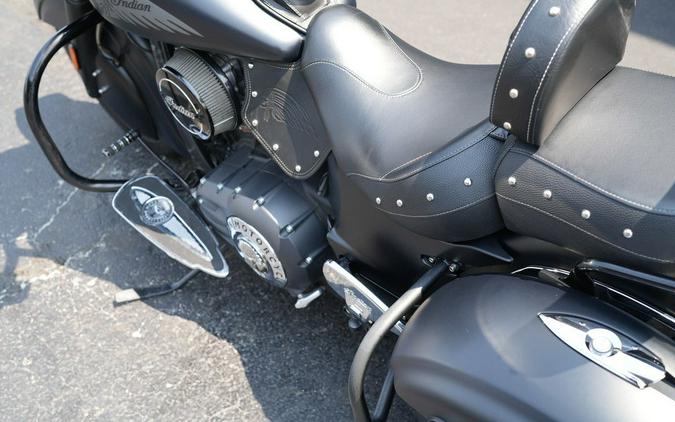 2017 Indian Motorcycle Chieftain Dark Horse Thunder Black Smoke