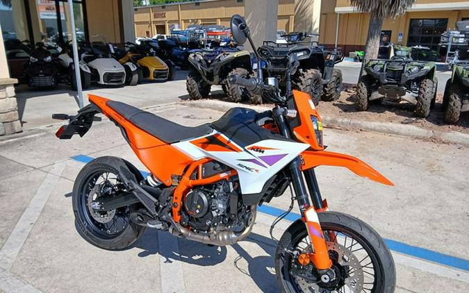 2026 KTM SMC 390 R