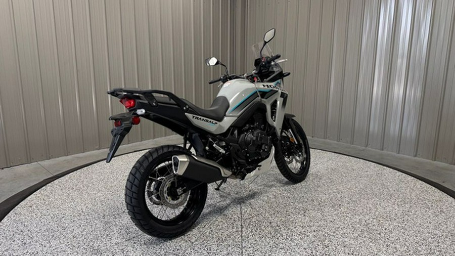 2026 Honda Transalp E-Clutch