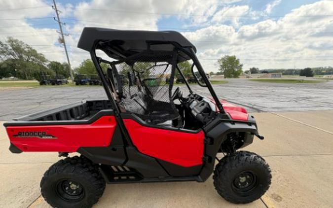 2016 Honda Pioneer 1000 EPS