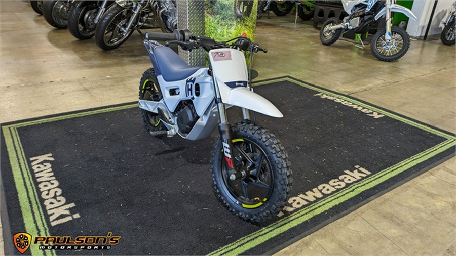 2024 Husqvarna EE 2