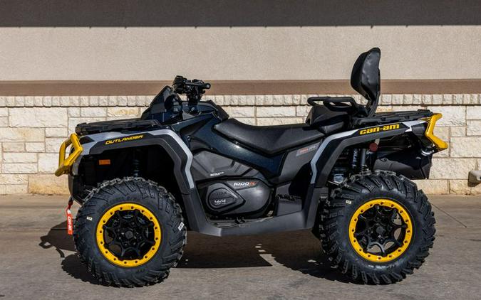 New 2024 CAN-AM OUTLANDER MAX XT-P 1000R HYPER SILVER & NEO YELLOW