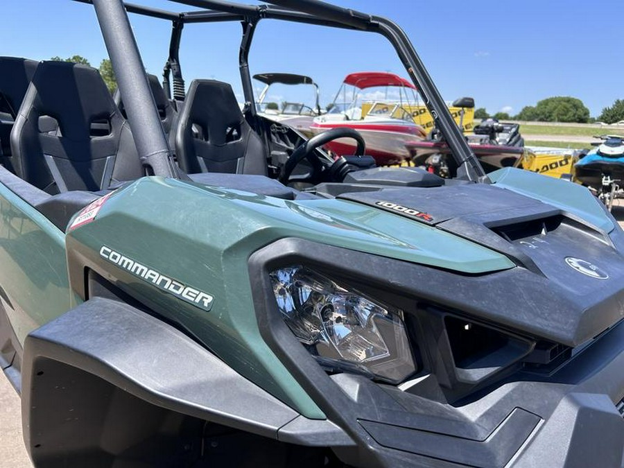 2022 Can-Am® Commander MAX DPS