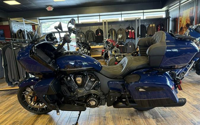 2025 Indian Pursuit Dark Horse Springfield Blue Vivid Crysta