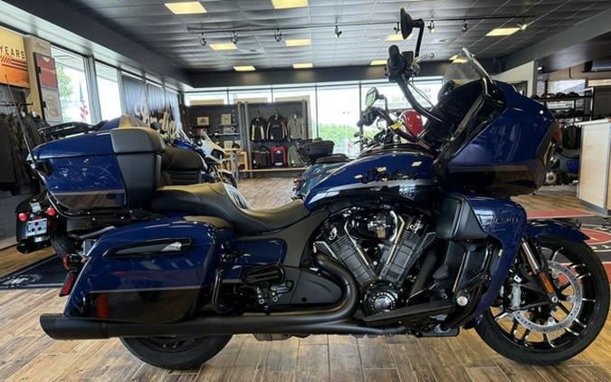 2025 Indian Pursuit Dark Horse Springfield Blue Vivid Crysta