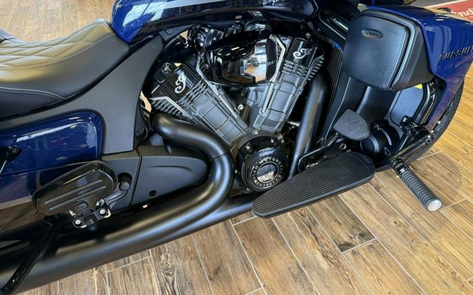 2025 Indian Pursuit Dark Horse Springfield Blue Vivid Crysta