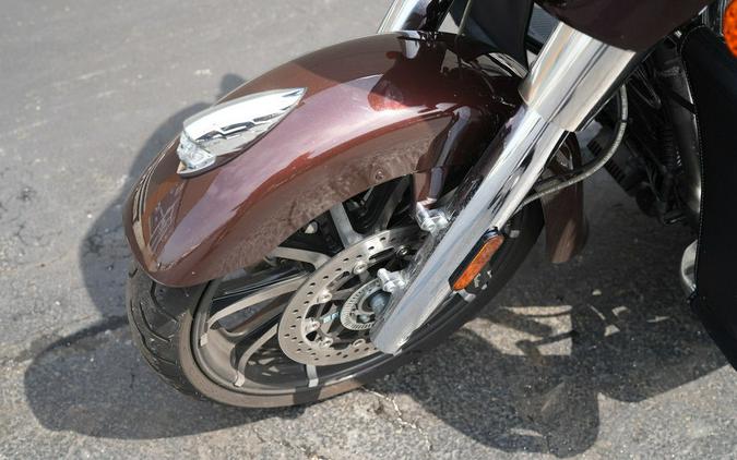 2019 Indian Motorcycle Chieftain Limited Dark Walnut