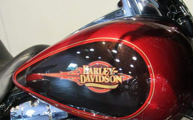 2013 Harley-Davidson® FLHTC - Electra Glide® Classic