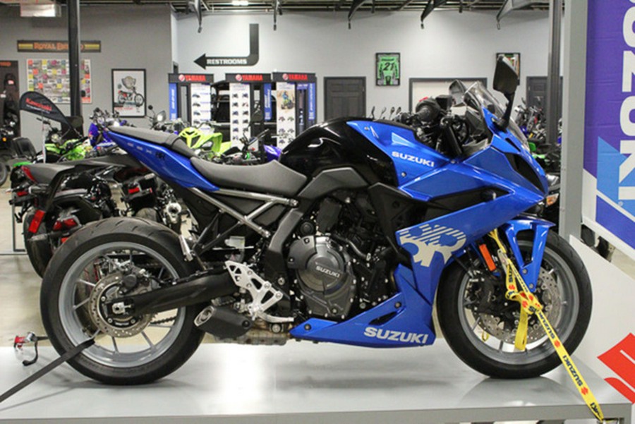 2025 Suzuki GSX-8R 8R