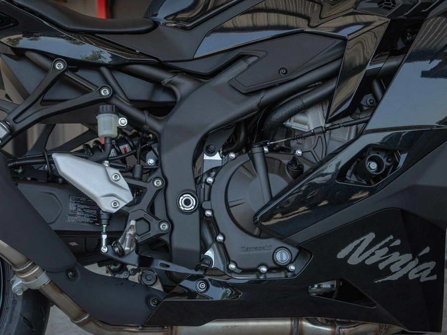 2025 Kawasaki Ninja® ZX™-4R ABS