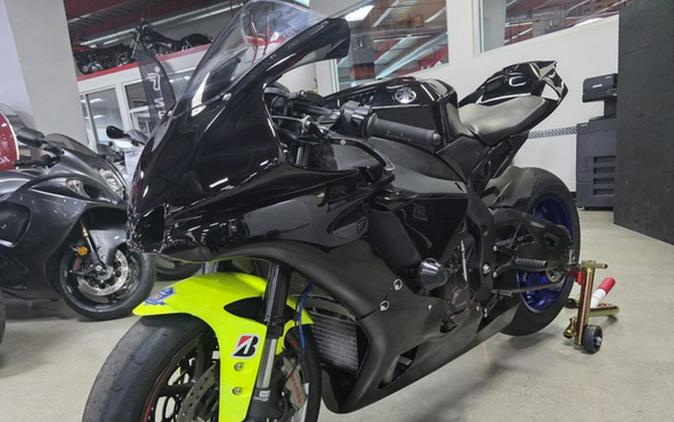 2015 Yamaha YZF R1