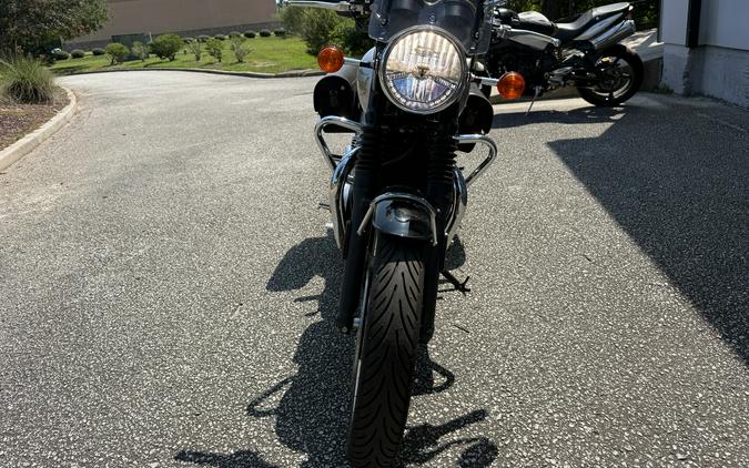 2025 Triumph Bonneville T120