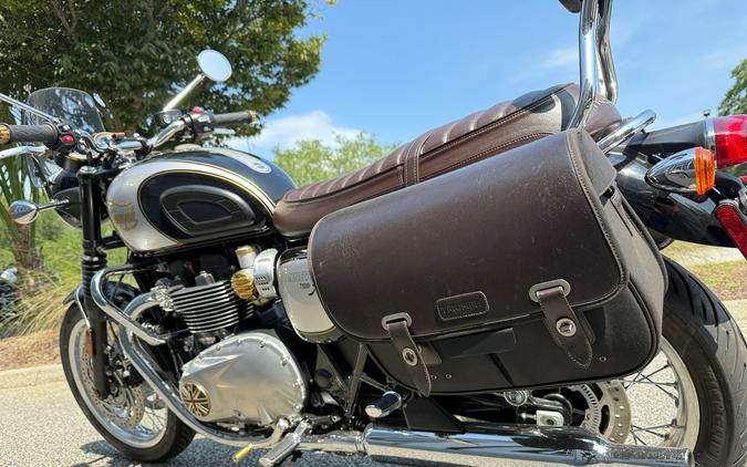 2025 Triumph Bonneville T120