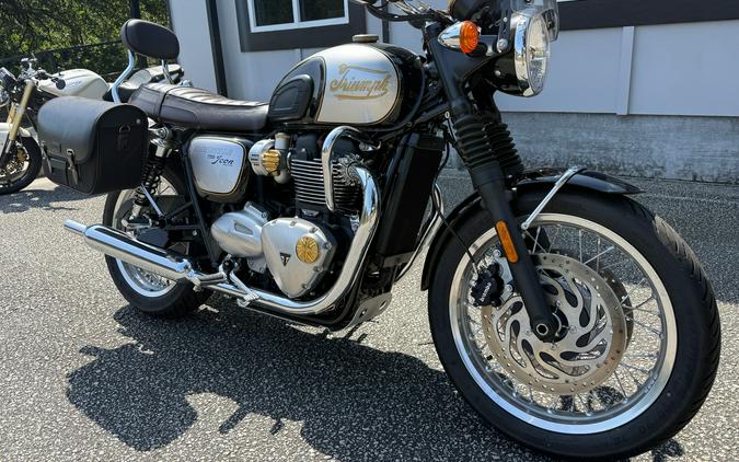 2025 Triumph Bonneville T120