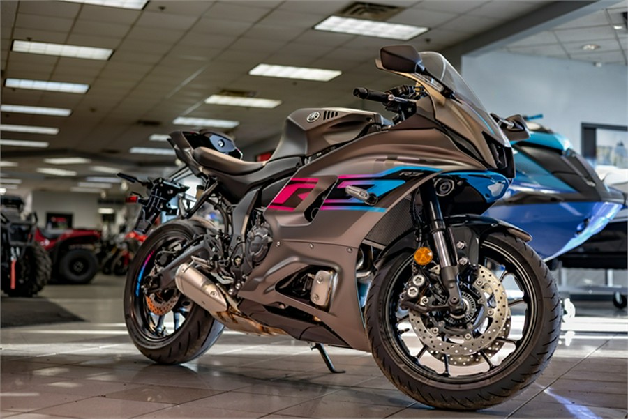 2024 Yamaha YZF-R7