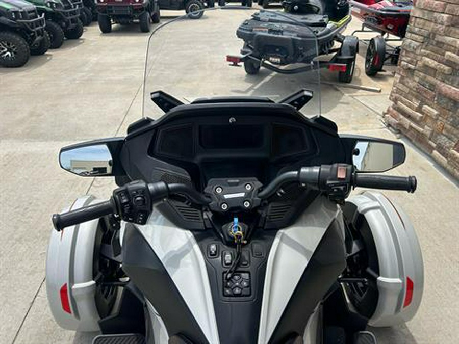 2021 Can-Am Spyder RT