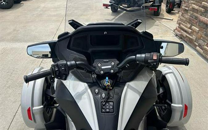 2021 Can-Am Spyder RT