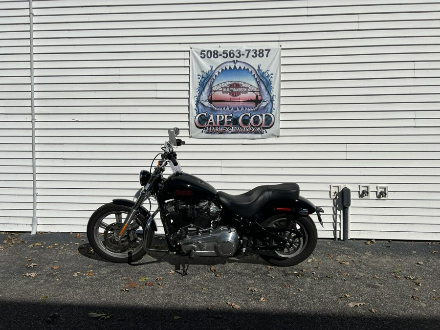 2023 Harley-Davidson Softail Standard Vivid Black