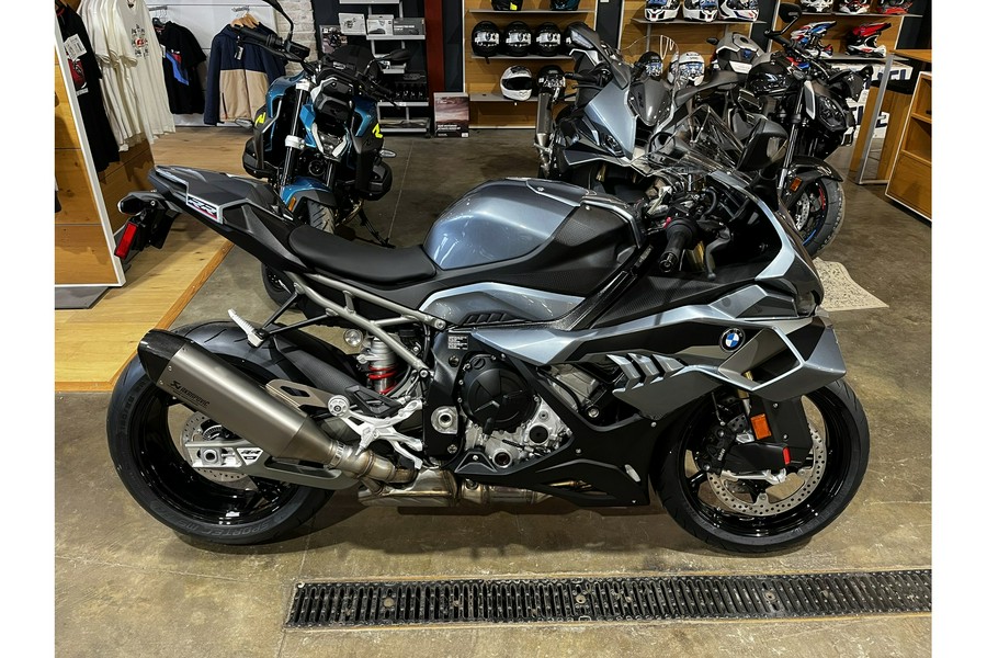 2026 BMW S 1000 RR
