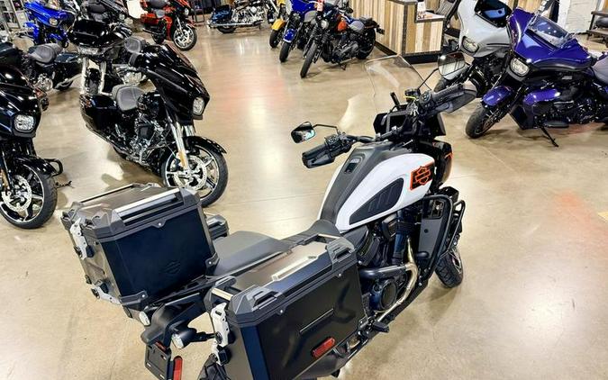 2026 Harley-Davidson® RA1250L - Pan America® 1250 Limited