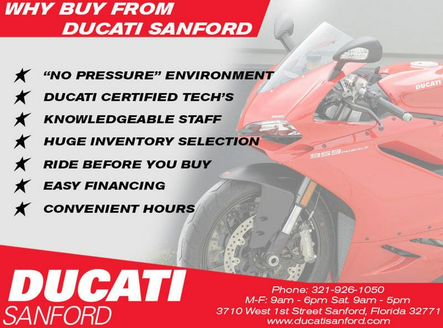 2025 Ducati Panigale V4 Tricolore