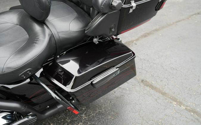 2010 Harley-Davidson FLHTCUSE5 - CVO Ultra Classic Electra Glide