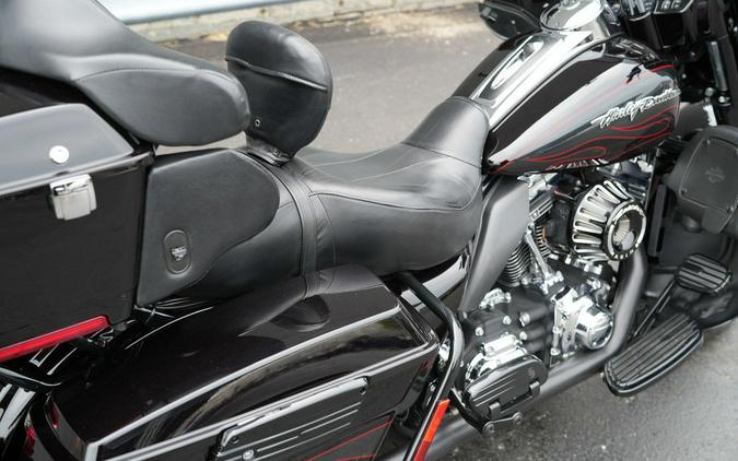 2010 Harley-Davidson FLHTCUSE5 - CVO Ultra Classic Electra Glide