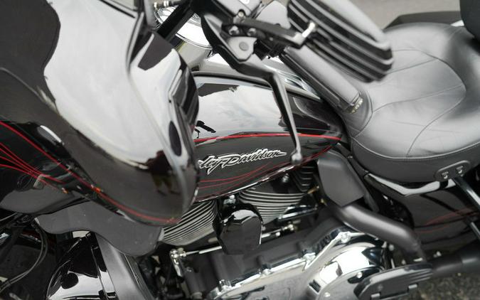 2010 Harley-Davidson FLHTCUSE5 - CVO Ultra Classic Electra Glide