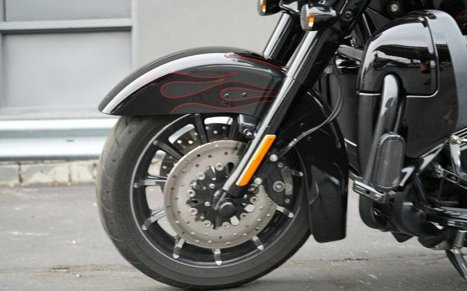 2010 Harley-Davidson FLHTCUSE5 - CVO Ultra Classic Electra Glide
