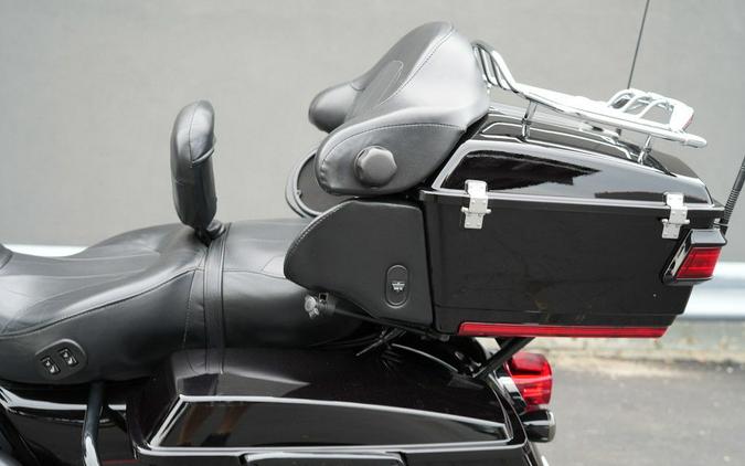 2010 Harley-Davidson FLHTCUSE5 - CVO Ultra Classic Electra Glide