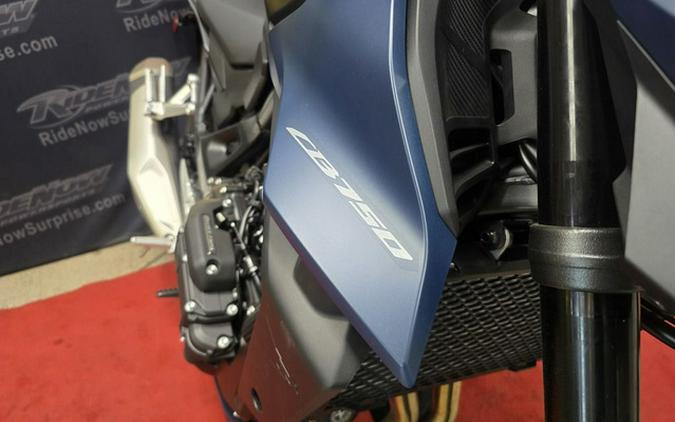 2026 Honda CB750 Hornet E-Clutch
