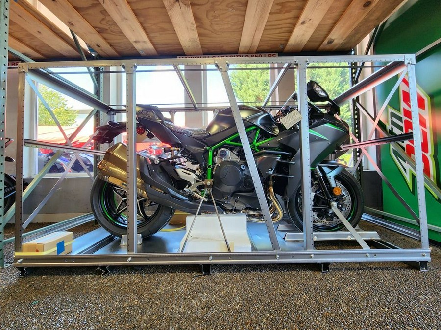 2023 Kawasaki Ninja H2® Carbon