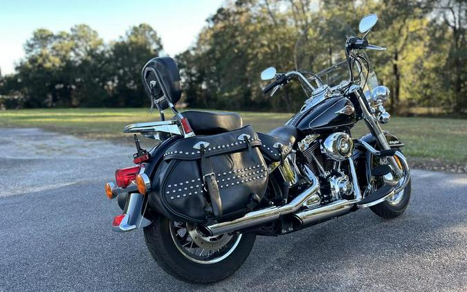 2015 Harley-Davidson® FLSTC - Heritage Softail® Classic