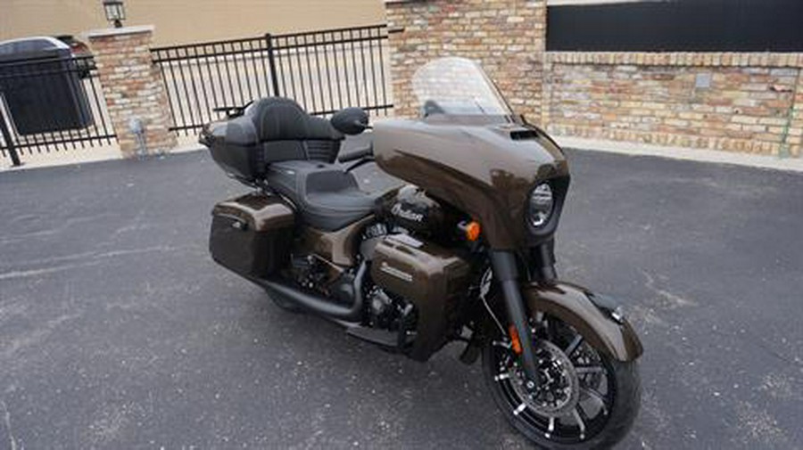 2023 Indian Motorcycle Roadmaster® Dark Horse®