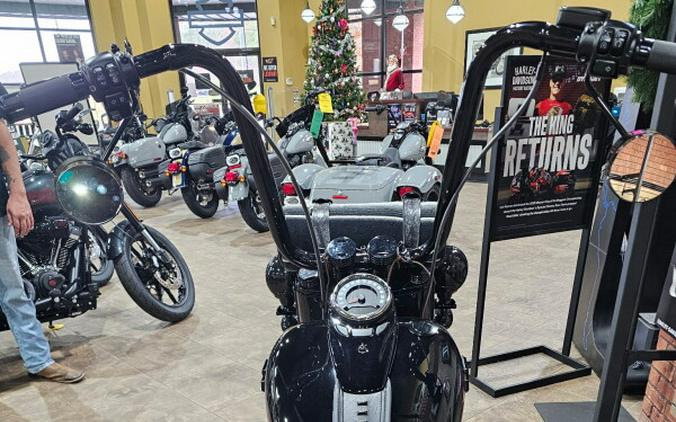 FLHCS 2024 Heritage Classic 114