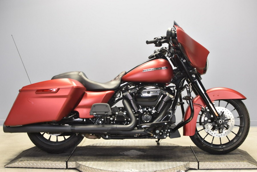 2019 Harley-Davidson Street Glide Special