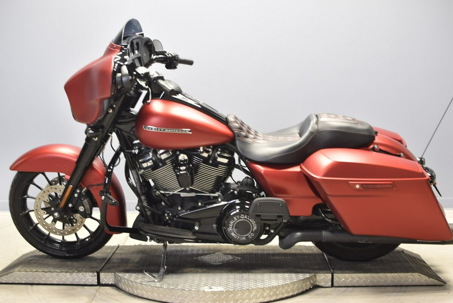 2019 Harley-Davidson Street Glide Special