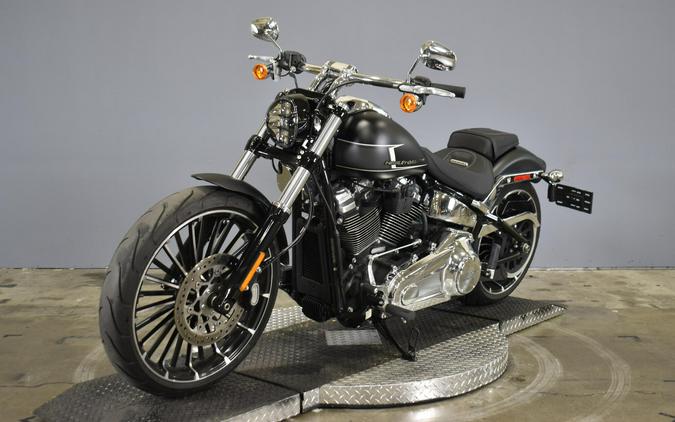 2023 Harley-Davidson Breakout Black Denim