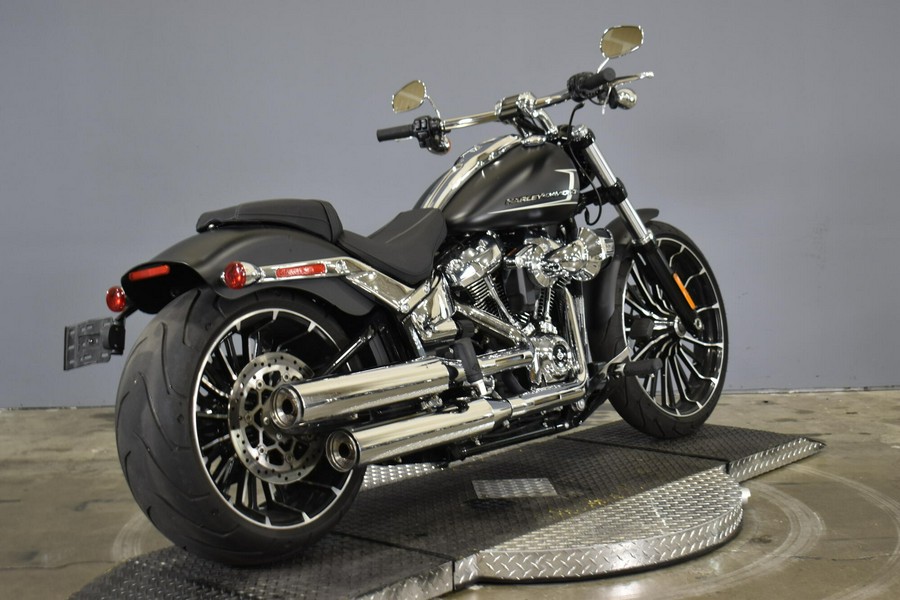 2023 Harley-Davidson Breakout Black Denim