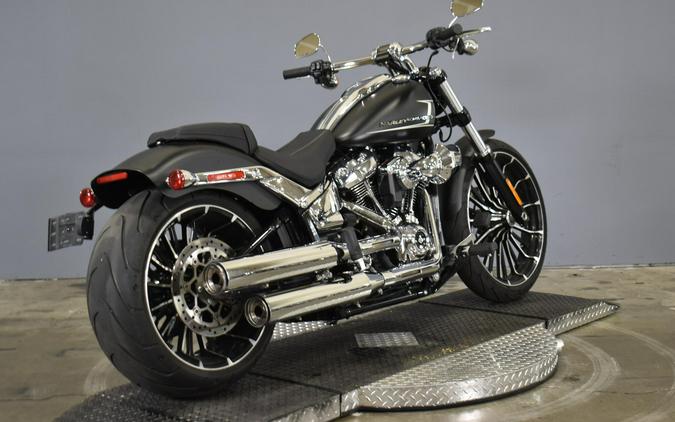 2023 Harley-Davidson Breakout Black Denim