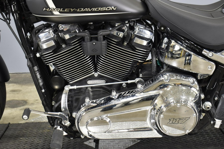 2023 Harley-Davidson Breakout Black Denim